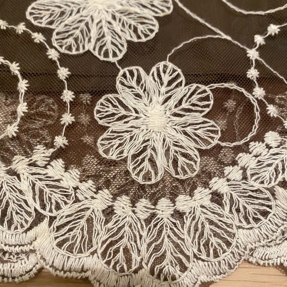 MSSP floral appliqué overlay skirt size M - Picture 6 of 10